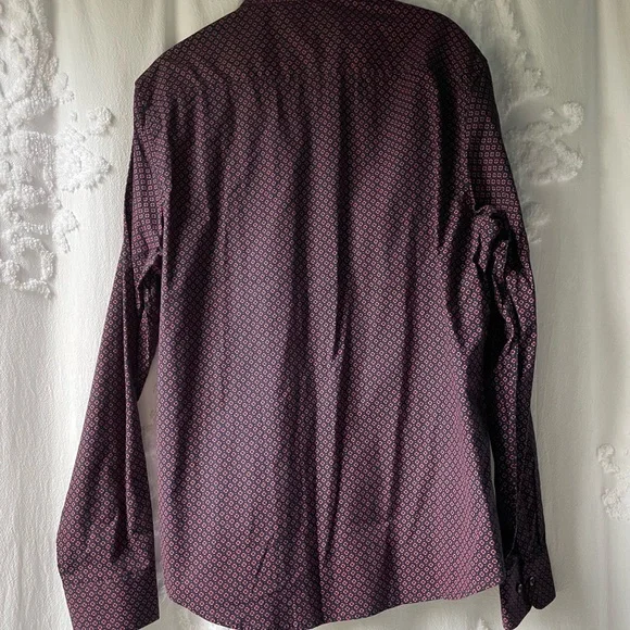 Men’s Navy & Red Button Down Dress Shirt - Picture 5 of 5